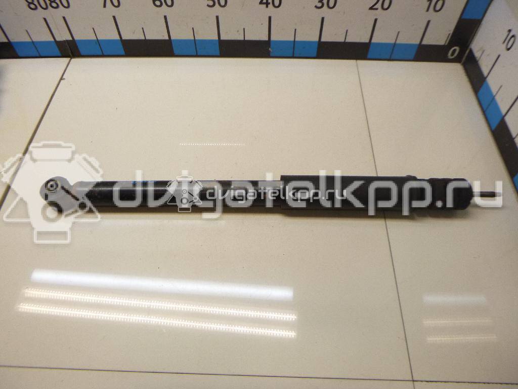 Фото Амортизатор задний  8200953294 для Renault Sandero Stepway / Logan {forloop.counter}}