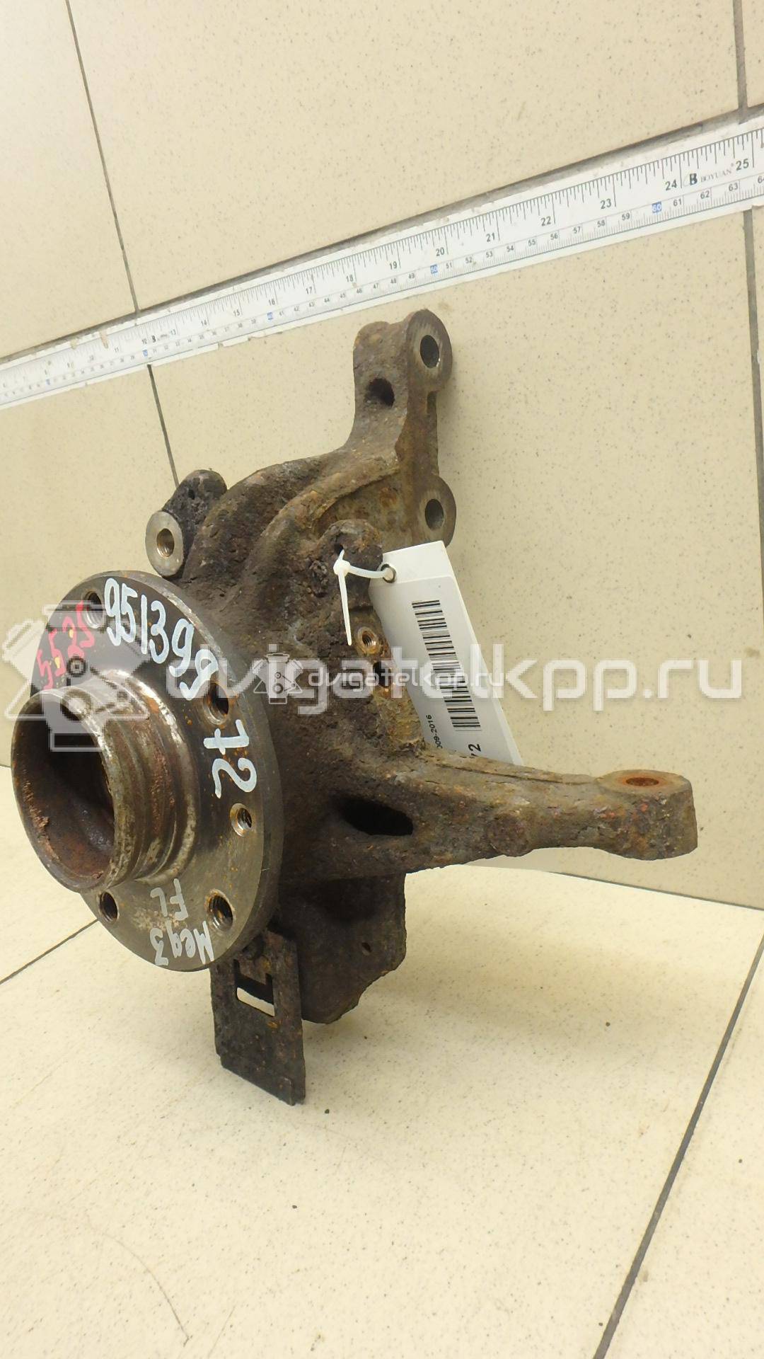 Фото Кулак поворотный передний левый  400150083R для Renault Grand / Scénic / Fluence L30 / Megane {forloop.counter}}
