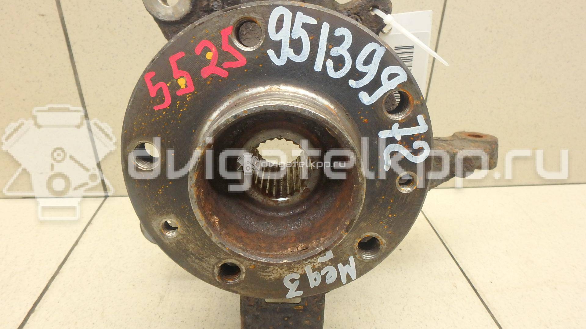 Фото Кулак поворотный передний левый  400150083R для Renault Grand / Scénic / Fluence L30 / Megane {forloop.counter}}