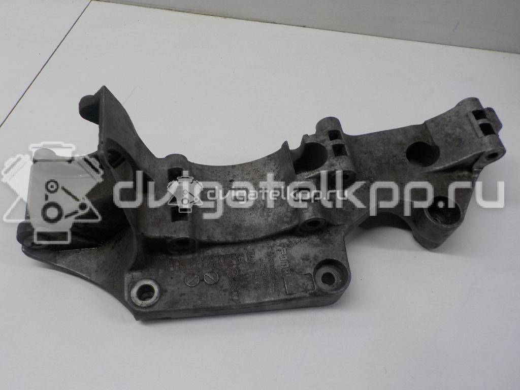 Фото Кронштейн генератора для двигателя AMF для Volkswagen Polo / Lupo 6X1, 6E1 75 л.с 6V 1.4 л Дизельное топливо 045903143C {forloop.counter}}