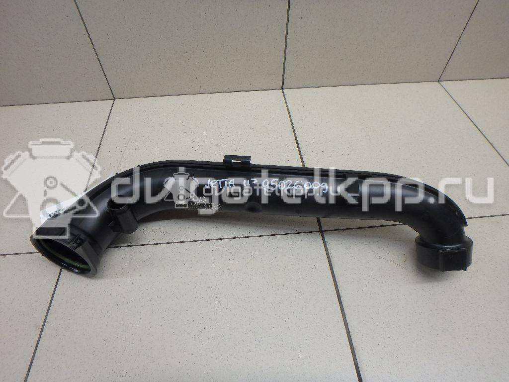 Фото Патрубок интеркулера для двигателя CZTA для Volkswagen Jetta 150 л.с 16V 1.4 л бензин 04E145673G {forloop.counter}}