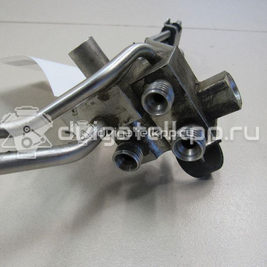 Фото Рейка топливная (рампа) для двигателя BAR для Volkswagen / Audi 314-350 л.с 32V 4.2 л бензин 079127503M