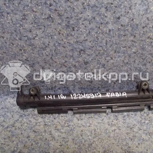 Фото Рейка топливная (рампа)  036133320 для seat Altea