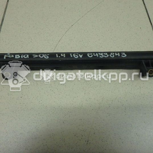 Фото Рейка топливная (рампа)  036133320 для seat Altea