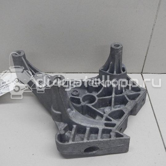 Фото Кронштейн опоры двигателя  06f199207q для audi A3 [8P1]