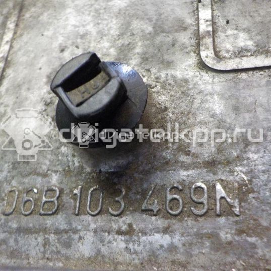 Фото Крышка головки блока (клапанная) для двигателя AWM для Volkswagen / Audi 170 л.с 20V 1.8 л бензин 06B103469N