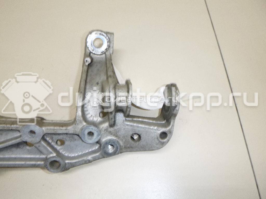 Фото Кронштейн переднего рычага  1K0199296E для Seat Leon / Toledo / Altea {forloop.counter}}