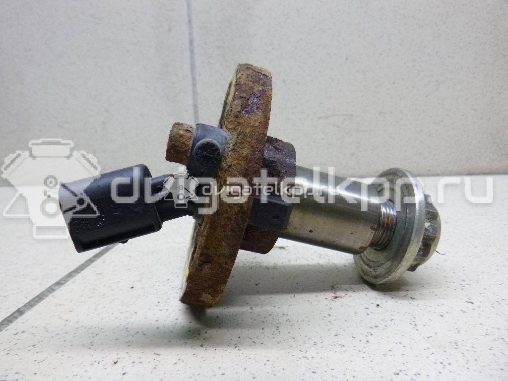 Фото Цапфа (п.з.к.)  6Q0501117 для Seat Ibiza / Cordoba / Mii Kf1 {forloop.counter}}