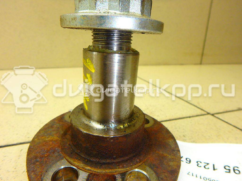 Фото Цапфа (п.з.к.)  6Q0501117 для Seat Ibiza / Cordoba / Mii Kf1 {forloop.counter}}