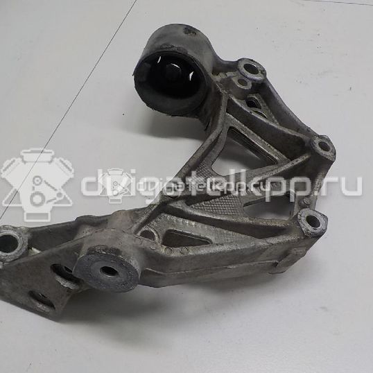 Фото Кронштейн переднего рычага  6Q0199293D для Seat Ibiza / Cordoba