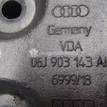 Фото Кронштейн генератора для двигателя CDAA для Volkswagen Passat / Cc / Sharan / Golf 160 л.с 16V 1.8 л бензин {forloop.counter}}