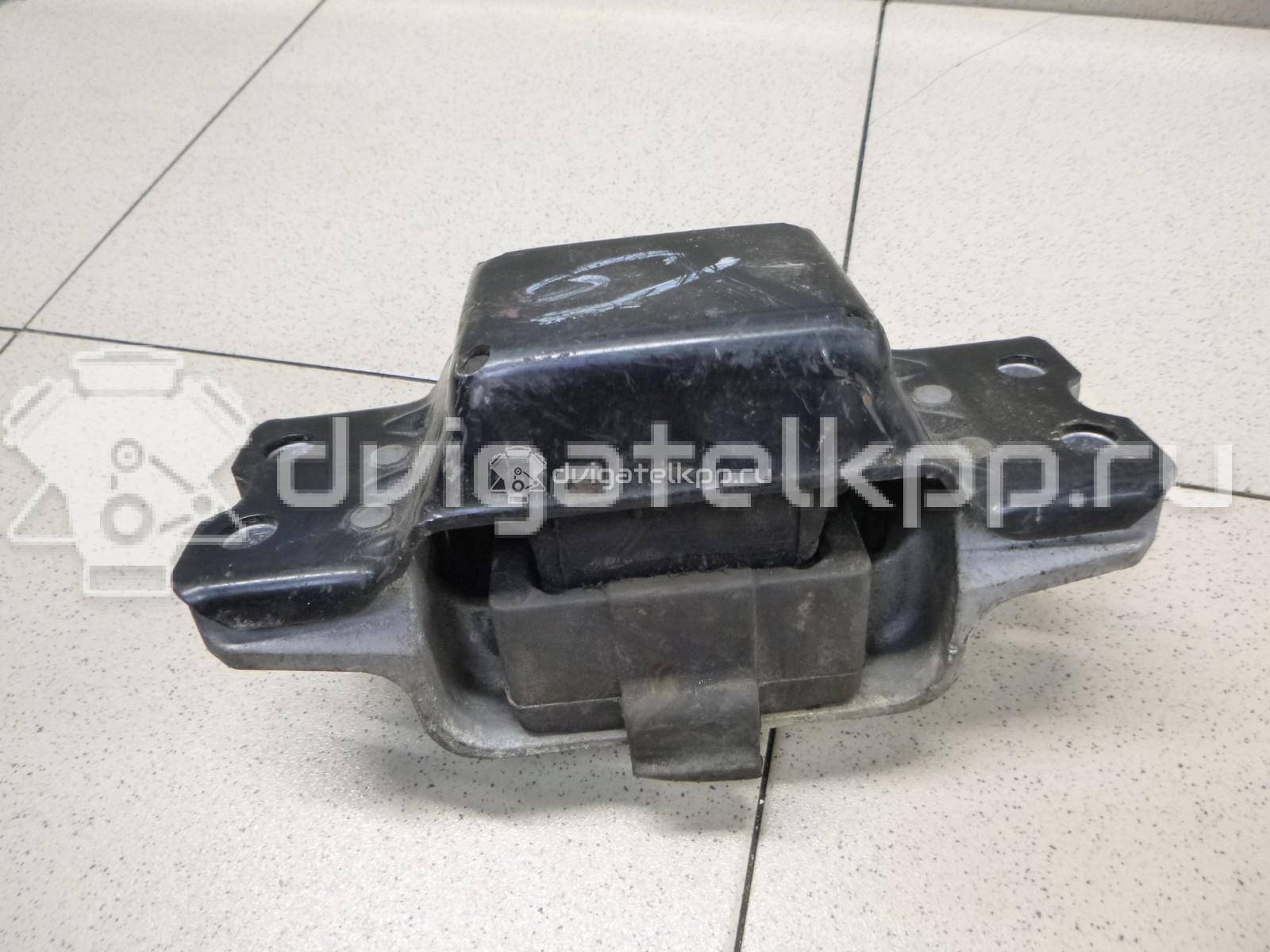 Фото Опора КПП левая  3C0199555R для Skoda Octavia / Yeti 5L / Octaviaii 1Z3 / Superb {forloop.counter}}