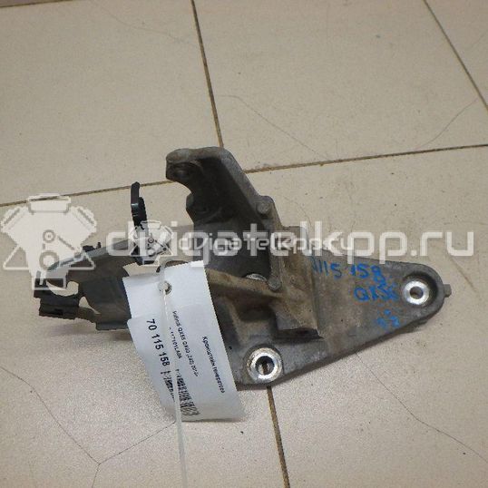 Фото Кронштейн генератора для двигателя VK56VD для Infiniti / Nissan 400-426 л.с 32V 5.6 л бензин 117101LA0A