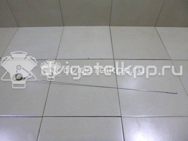 Фото Щуп масляный для двигателя 204DTD для Jaguar / Land Rover 150-180 л.с 16V 2.0 л Дизельное топливо LR073668 {forloop.counter}}