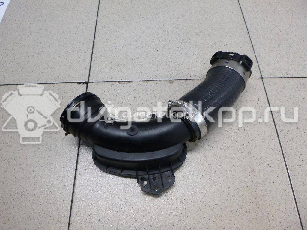 Фото Патрубок интеркулера для двигателя 204DTD для Jaguar / Land Rover 150-180 л.с 16V 2.0 л Дизельное топливо LR072134 {forloop.counter}}