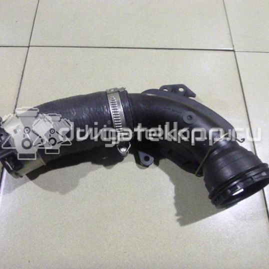 Фото Патрубок интеркулера для двигателя 204DTD для Jaguar / Land Rover 150-180 л.с 16V 2.0 л Дизельное топливо LR072134