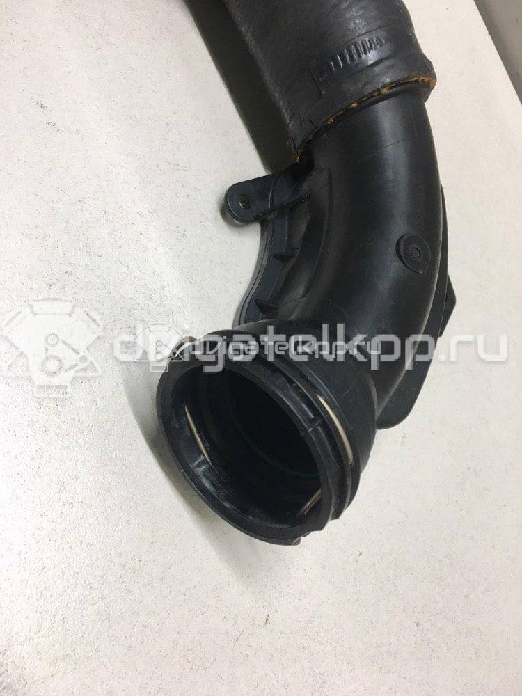 Фото Патрубок интеркулера для двигателя 204DTD для Jaguar / Land Rover 150-180 л.с 16V 2.0 л Дизельное топливо LR072134 {forloop.counter}}