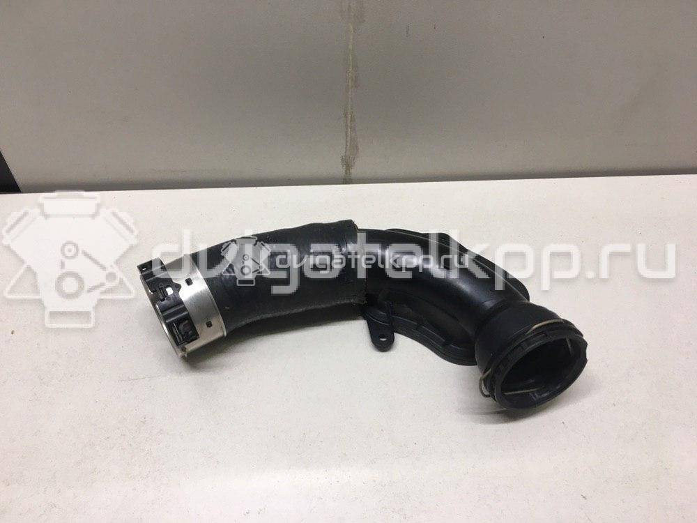 Фото Патрубок интеркулера для двигателя 204DTD для Jaguar / Land Rover 150-180 л.с 16V 2.0 л Дизельное топливо LR072134 {forloop.counter}}