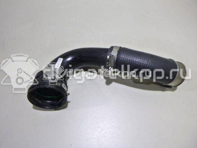 Фото Патрубок интеркулера для двигателя 204DTD для Jaguar / Land Rover 150-180 л.с 16V 2.0 л Дизельное топливо LR072142 {forloop.counter}}