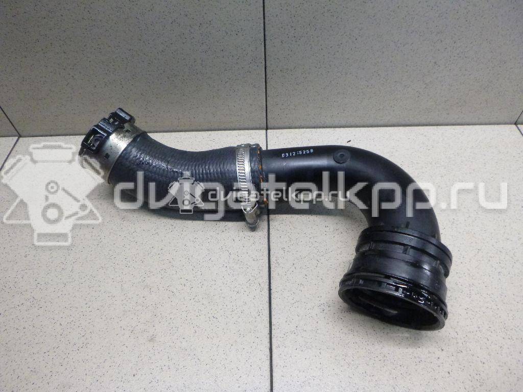 Фото Патрубок интеркулера для двигателя 204DTD для Jaguar / Land Rover 150-180 л.с 16V 2.0 л Дизельное топливо LR072142 {forloop.counter}}