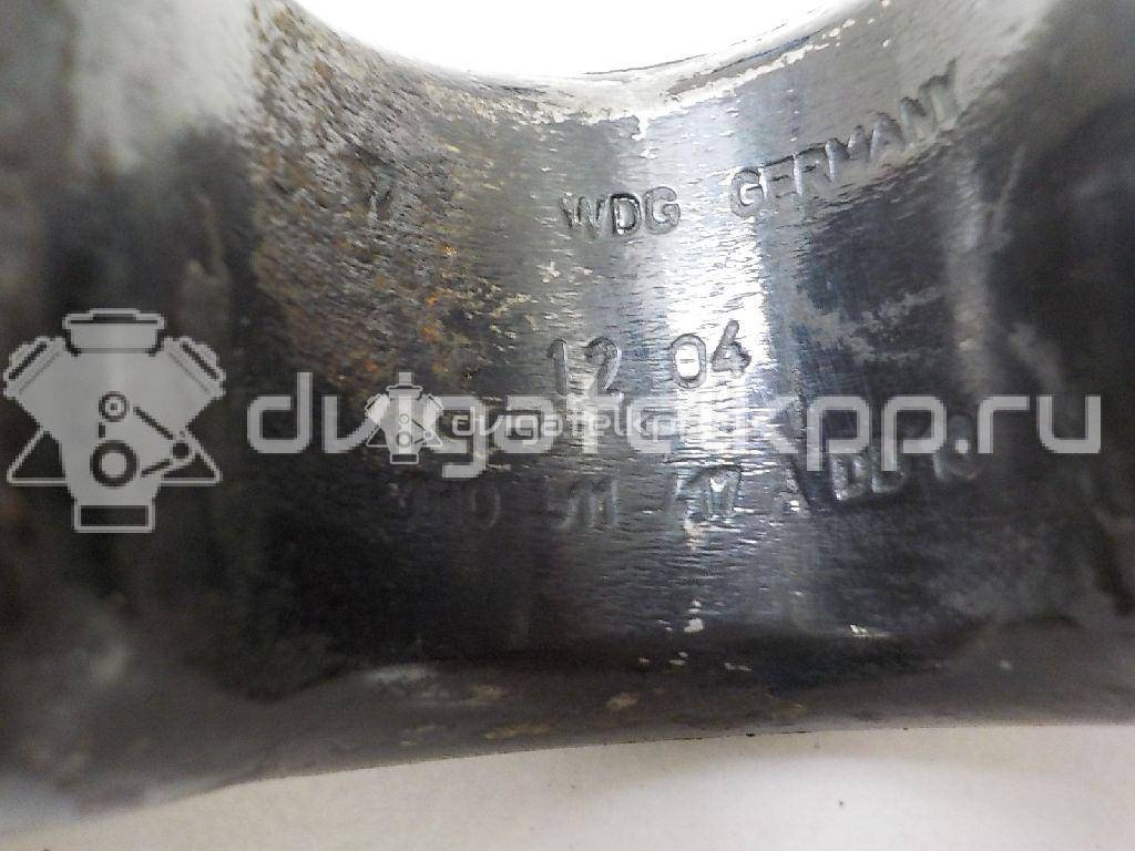 Фото Кронштейн крепления заднего стабилизатора  7H0511417A для Volkswagen Caddy {forloop.counter}}