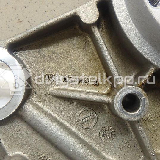 Фото Крышка распредвала  06K103144A для Volkswagen Passat / Beetle / Jetta