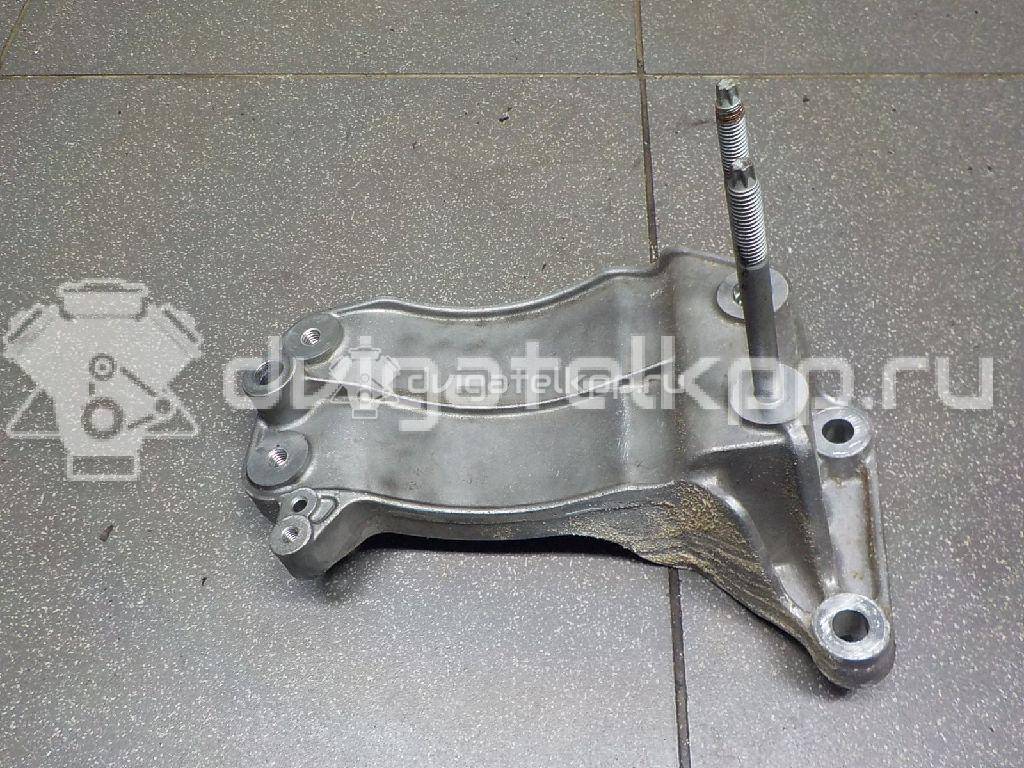 Фото Кронштейн генератора для двигателя EXF для Chrysler / Jeep / Ram 190-250 л.с 24V 3.0 л Дизельное топливо {forloop.counter}}