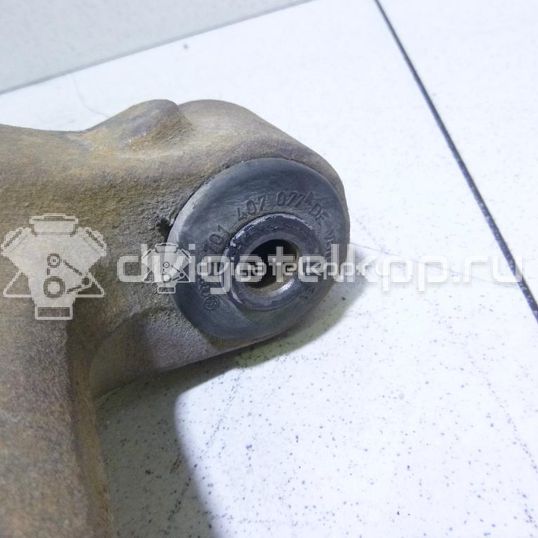 Фото Рычаг передний верхний правый  701407022C для Volkswagen Transporter