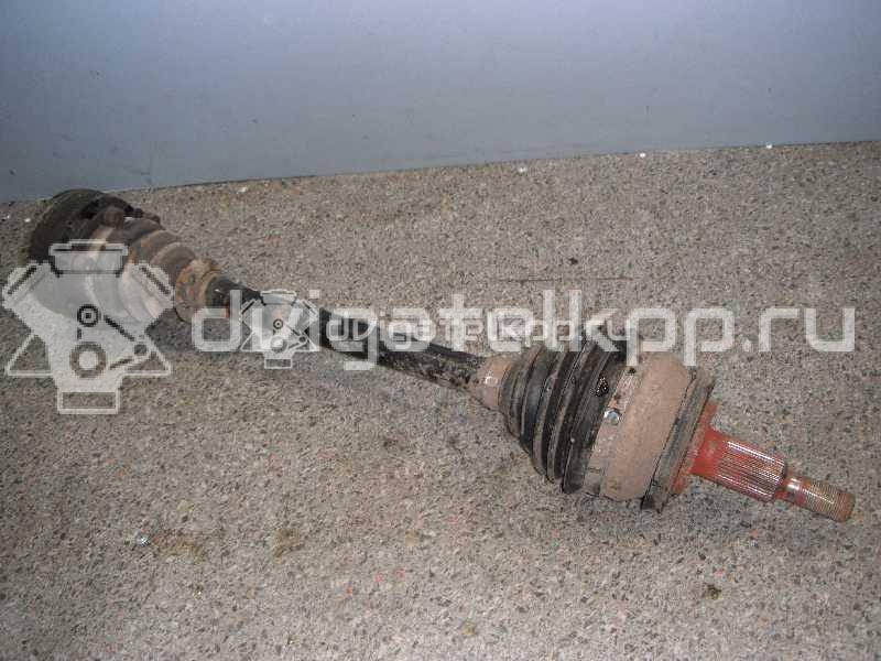 Фото Полуось передняя левая  7H0407271T для Volkswagen Transporter / Multivan / Crafter {forloop.counter}}