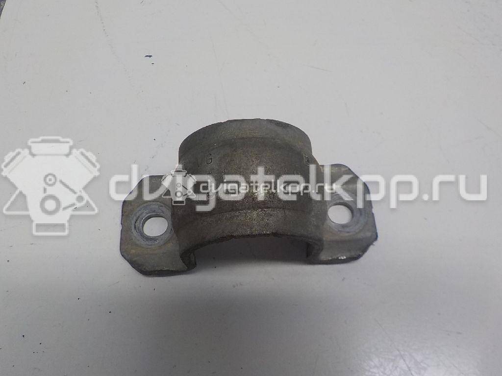 Фото Кронштейн крепления заднего стабилизатора  1K0511439E для Volkswagen Scirocco / Tiguan / Touran / New Beetle / Cc {forloop.counter}}