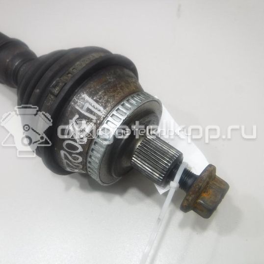 Фото Полуось передняя правая  8D0407272EJ для Volkswagen Passat