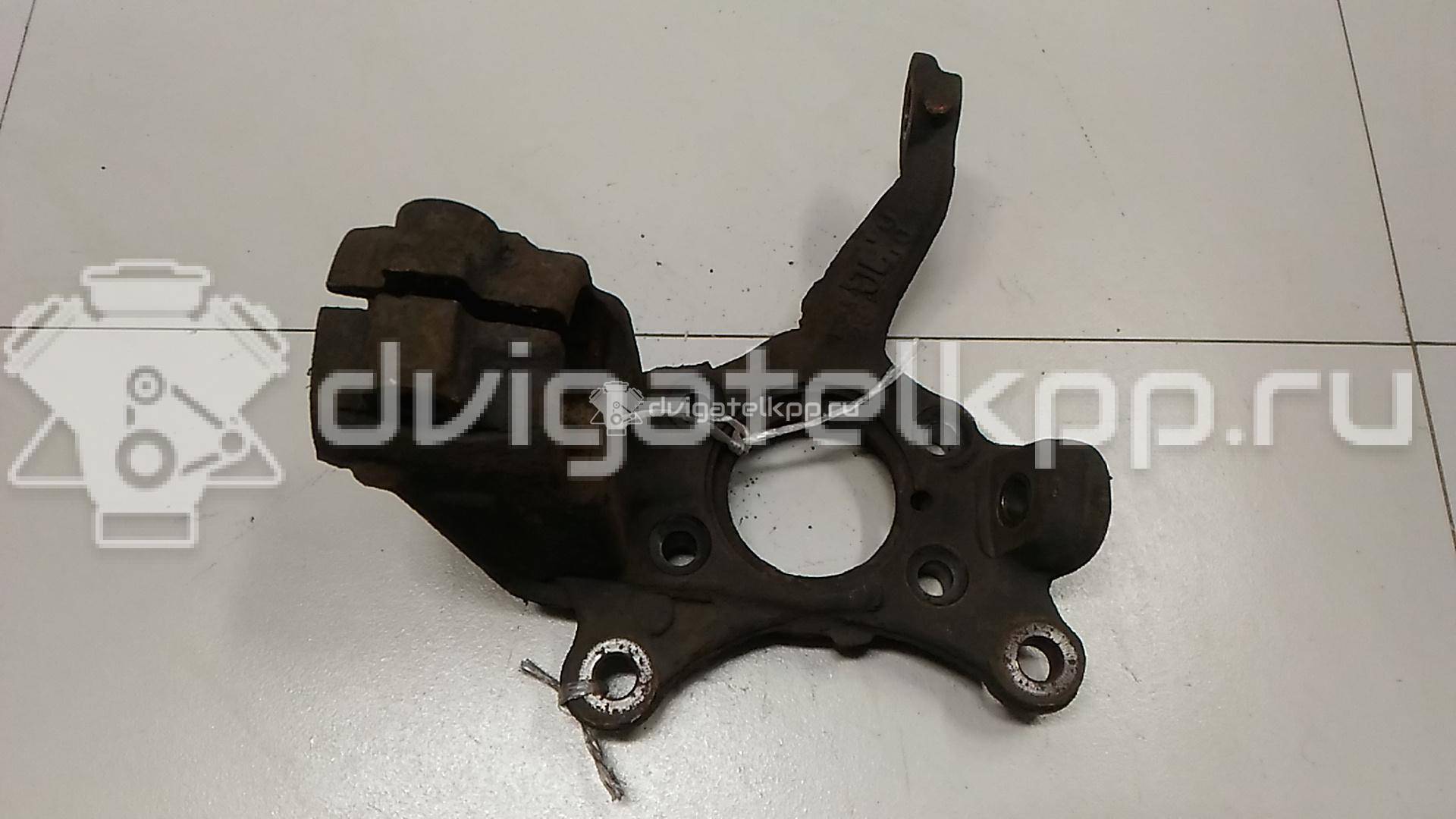 Фото Кулак поворотный передний правый  1K0407256P для Volkswagen Caddy / Jetta / Golf {forloop.counter}}