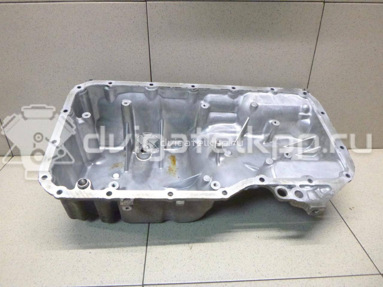 Фото Поддон масляный двигателя для двигателя M16A для Maruti Suzuki / Suzuki 99-142 л.с 16V 1.6 л бензин 1151163J06 {forloop.counter}}