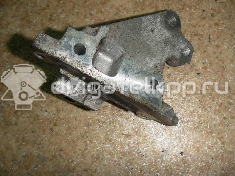 Фото Кронштейн генератора для двигателя 7A-FE для Toyota / Holden 106-144 л.с 16V 1.8 л бензин 1251102040 {forloop.counter}}