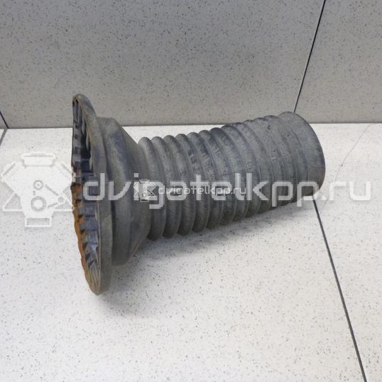 Фото Пыльник переднего амортизатора  4815702060 для Toyota Prius / Corolla / Avensis