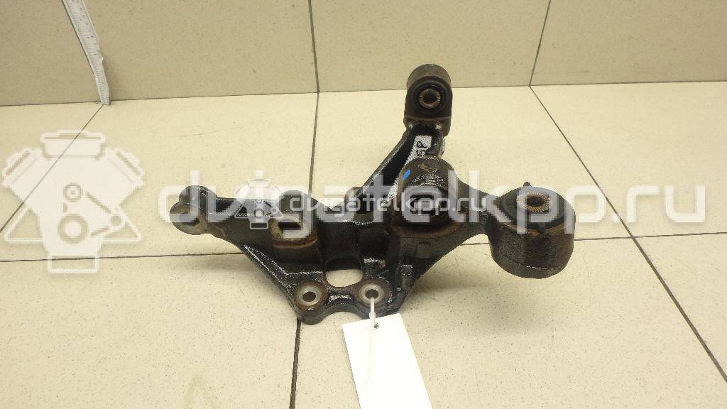 Фото Кулак поворотный задний правый  42304-06140 для Toyota Harrier / Camry / Windom {forloop.counter}}