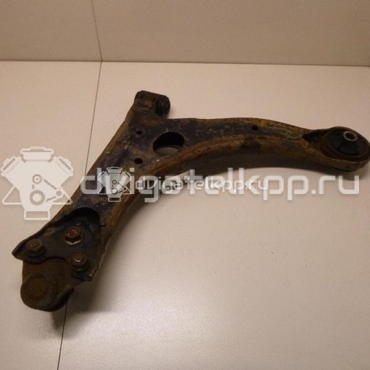 Фото Рычаг передний правый  4806813010 для Toyota Corolla / Avensis / Auris