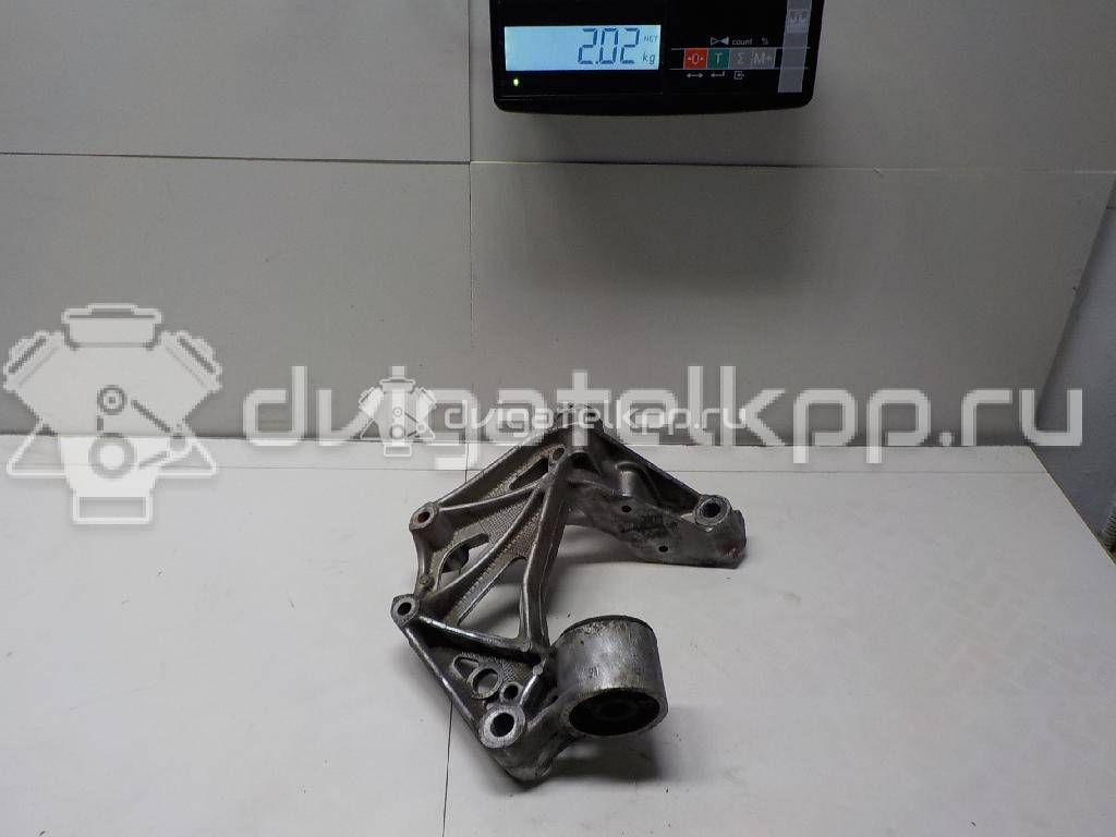 Фото Кронштейн переднего рычага  6Q0199293D для audi A2 [8Z0] {forloop.counter}}