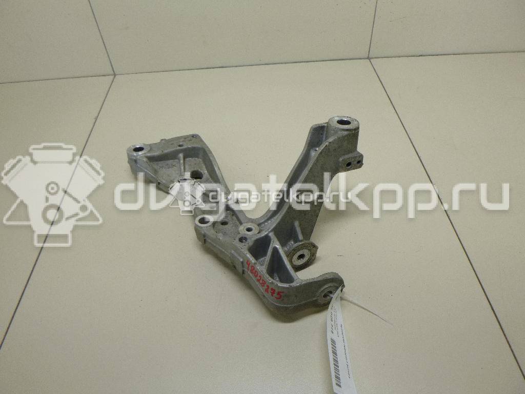 Фото Кронштейн переднего рычага  1K0199295E для audi A3 [8P1] {forloop.counter}}