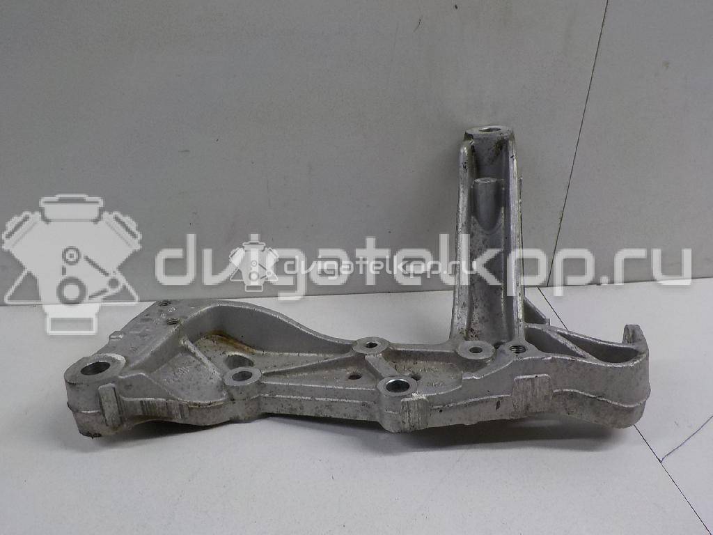 Фото Кронштейн переднего рычага  1K0199295E для audi A3 [8P1] {forloop.counter}}