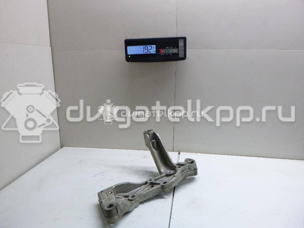Фото Кронштейн переднего рычага  1K0199295E для audi A3 [8P1] {forloop.counter}}