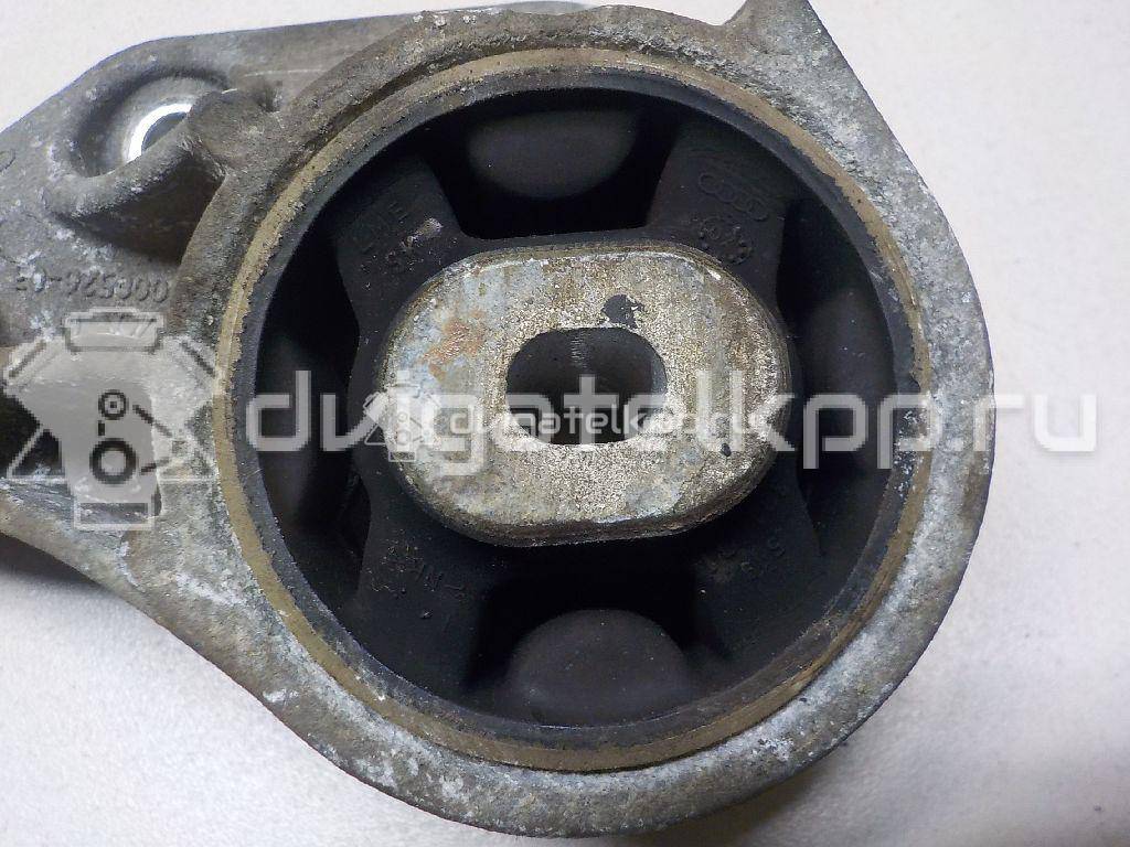 Фото Опора заднего редуктора  8E0599125Q для Audi A4 / A6 {forloop.counter}}