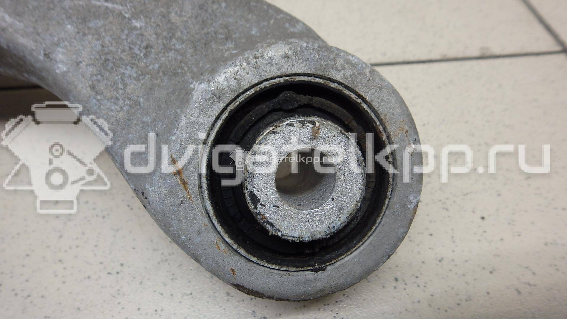 Фото Рычаг задний верхний левый  8K0505323F для Audi A4 / A6 / A3 / A5 / A8 {forloop.counter}}