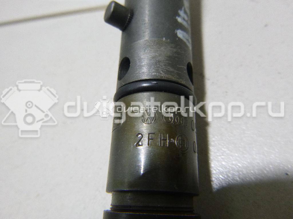 Фото Форсунка дизельная механическая  059130201D для Audi A8 / Allroad / A6 {forloop.counter}}