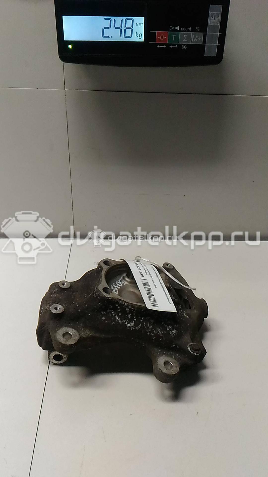 Фото Кулак поворотный передний правый  31216760954 для Bmw 5 {forloop.counter}}