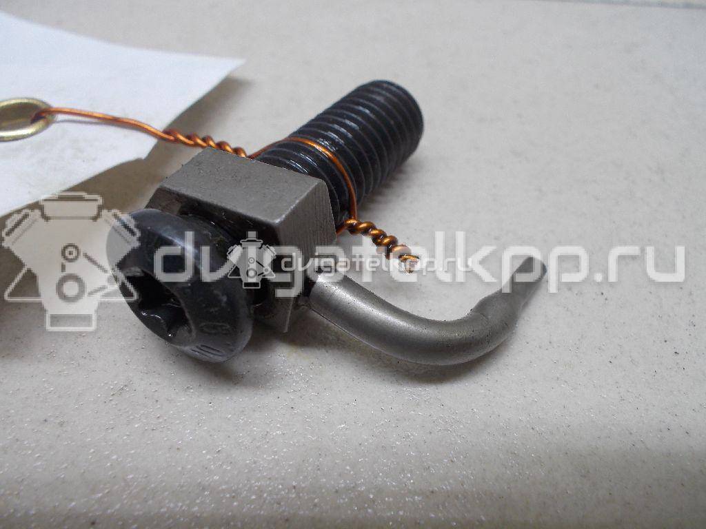 Фото Форсунка масляная для двигателя CVKB для Audi A5 / A4 190 л.с 16V 2.0 л бензин 06L103154G {forloop.counter}}