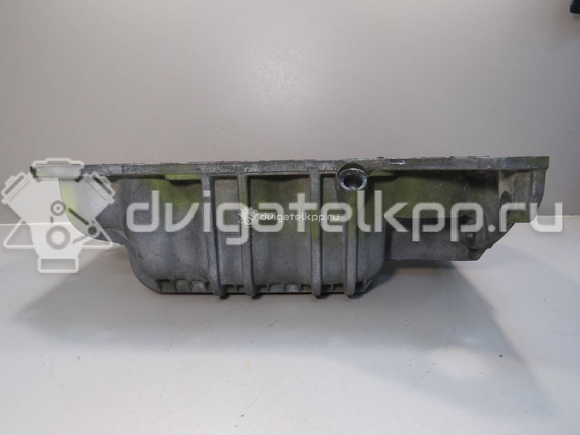 Фото Поддон масляный двигателя  98MM6675CB для volvo S40 {forloop.counter}}