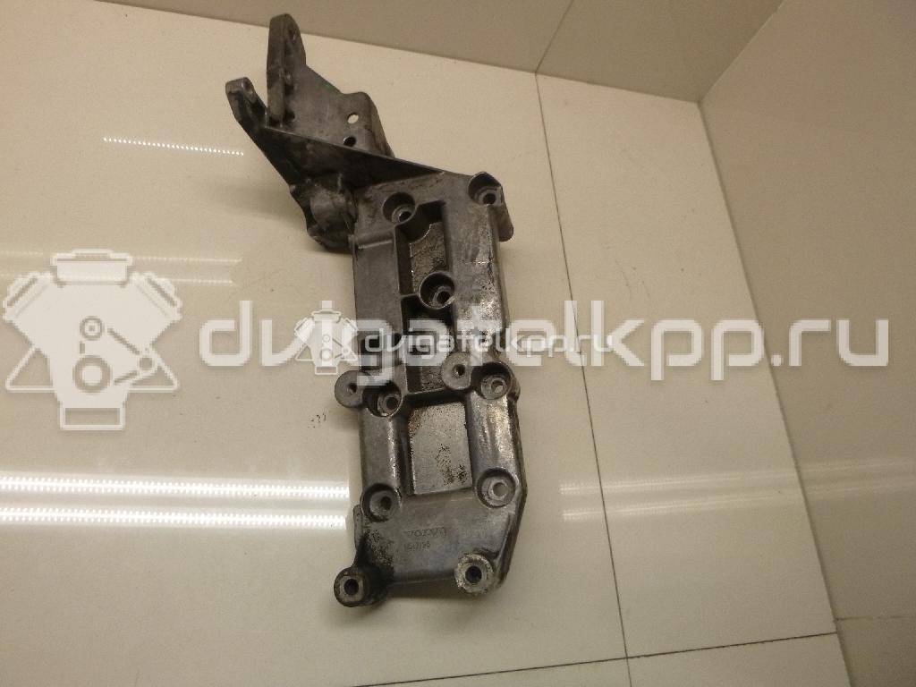 Фото Кронштейн генератора  8642196 для volvo S60 {forloop.counter}}