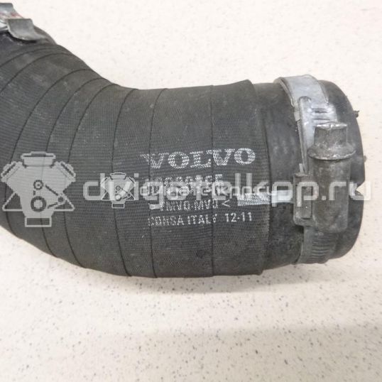 Фото Патрубок интеркулера  30636785 для volvo S60