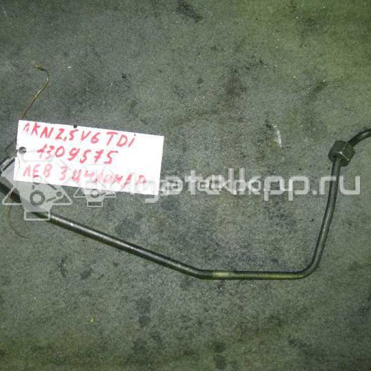 Фото Трубка ТНВД для двигателя AKN для Audi A8 / A4 / A6 150 л.с 24V 2.5 л Дизельное топливо